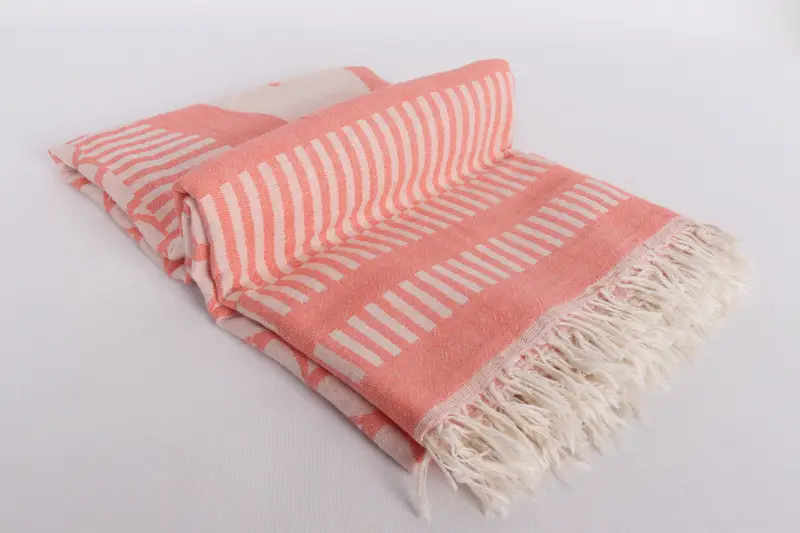 Absorbent Turkish towel, Home Decor Towel, Large Turkish Towel, Personalized Towel, 70x38 Cotton Fish Design Towel, Girl Trip Party Favor - 7