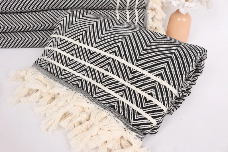 Turkish Towel Beach Blanket, 96x70 Cotton Diamond Towel, Boho Throw Blankets, Bachelorette Gifts, Bridal Shower Gift, Best Friend Christmas Gift - 4
