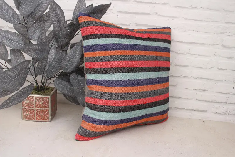 Kilim Pillow Cover, Meditation Cushion Cover, Kilim Cushion Sham, Turkish Kilim Pillow, Cushion Cover, Accent Throw Pillow, 18x18 Red Pillow Sham - 3