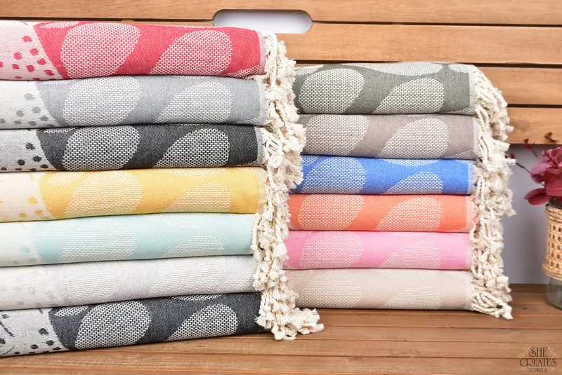 Fouta towel, Xmas Gifts, Unique Wedding Gift, Turkish Towel USA, Best Friend Wedding Gift, 70x40 Cotton Whale Design Towel, Peshtemal Towel - 1