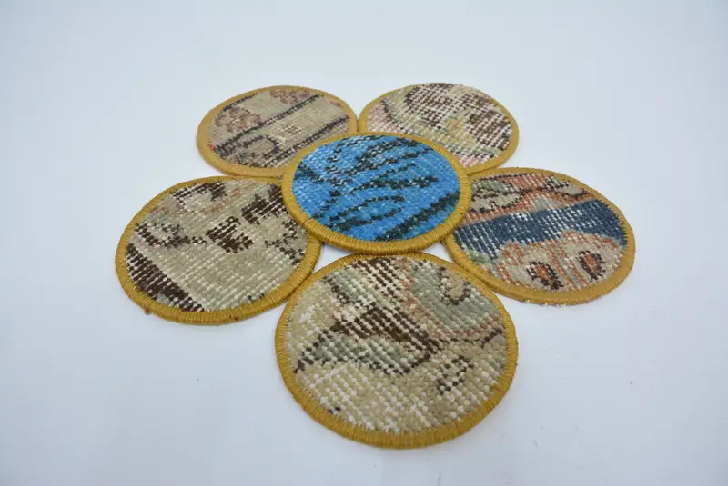 Böhmischer blauer und brauner runder Untersetzer, einzigartiger böhmischer Untersetzer