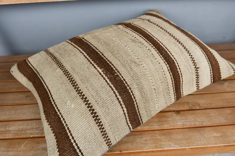 Aztec Cushion, Pillow for Couch, Interior Designer Pillow, Vintage Kilim Throw Pillow, Pillow, 16x24 Beige Pillow, Ethnic Throw Pillow Sham - 2