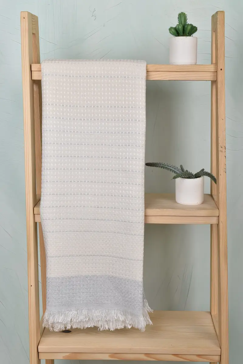 Peshtemal beach towel with unique design, Gift For Him, Family Gift, 70x40 Cotton Waffle Towel, Personalized Bridesmaid Gift, Monogram Turkish Towel - 8