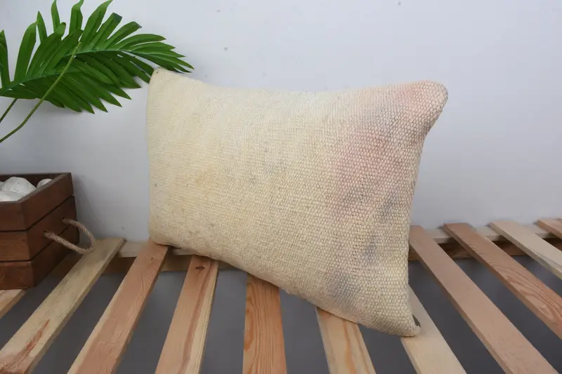 Boho Pillow Sham Cover, Vintage Kilim Throw Pillow, Pillow Case, Turkish Kilim Pillow, Neutral Pillow Case, 12x20 Beige Pillow - 5