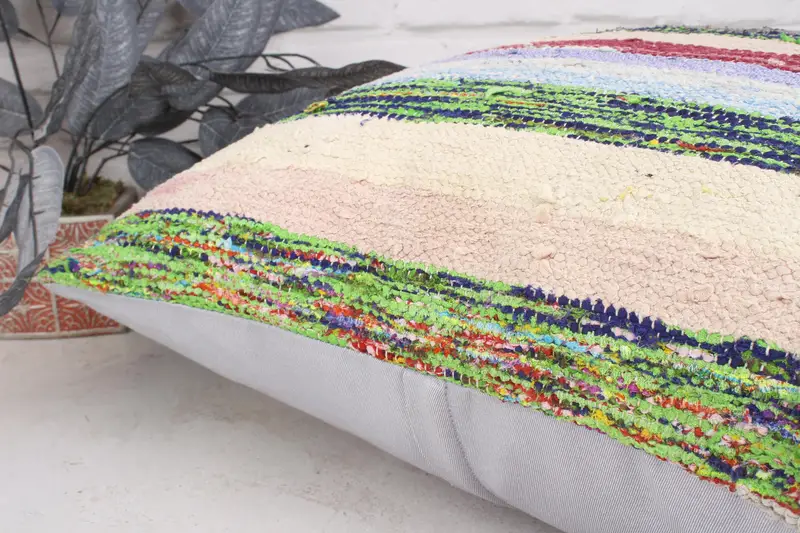 Cozy Throw Cushion Cover, Handmade Kilim Cushion, Accent Pillow Case, Pillow Case, Kilim Pillow Cover, 24x24 Red Pillow Case, Boho Pillow Sham Cover - 7