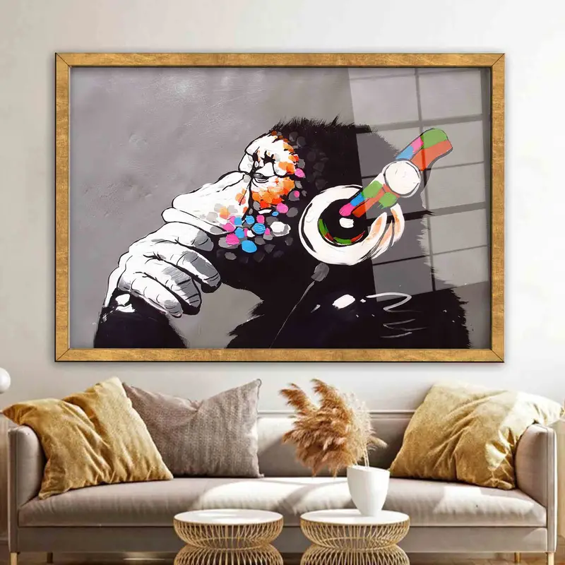 Chic Printed Glass: Banksy Monkey Art for Modern Music Lovers