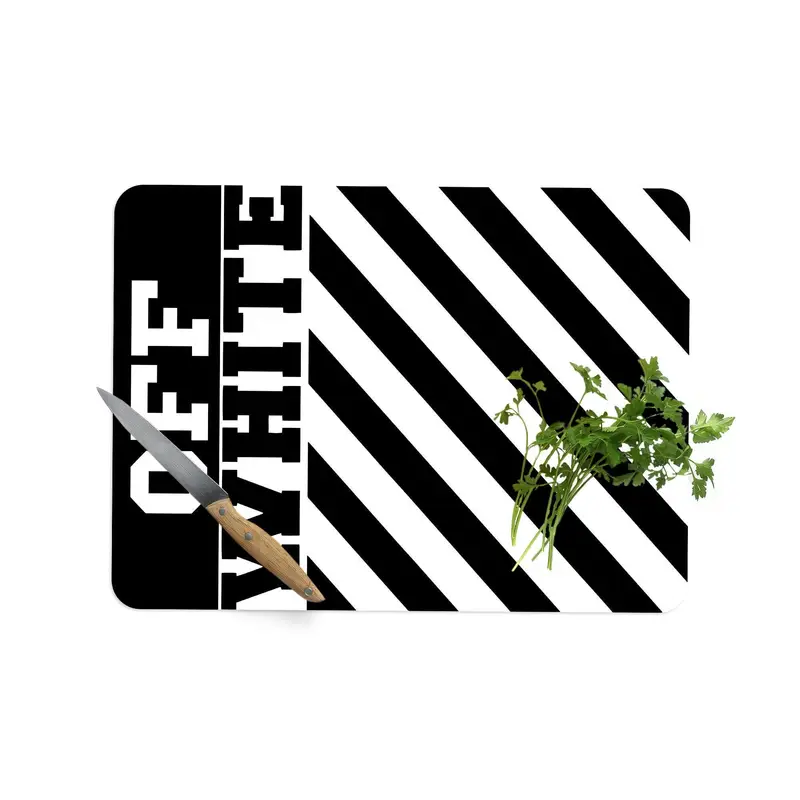 Trendy Siyah Beyaz Cam Kesme Tahtası, Temperli Güvenlik Tasarımı