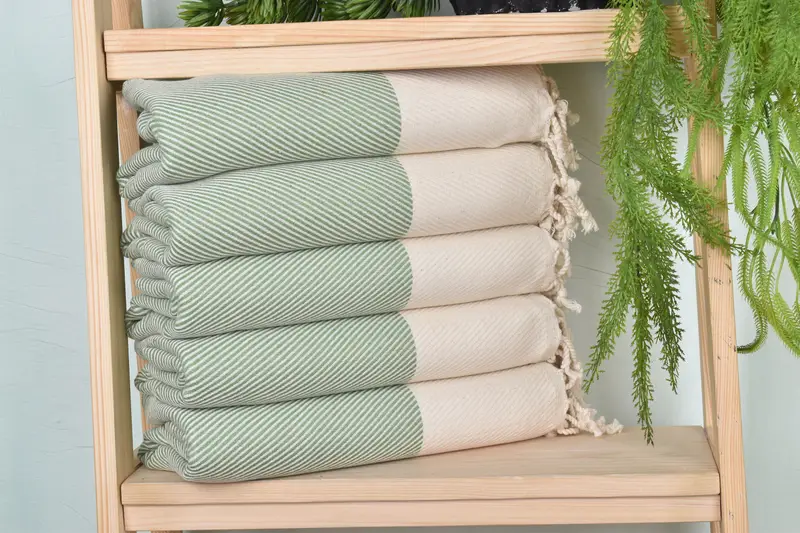 Sommertuch, weiches Handtuch, Sommergeschenkideen, Hochzeitsbevorzugungen, personalisiertes Strandtuch, 70x40 Baumwollstreifenhandtuch, Valentinstag Geschenk für ihn - 1