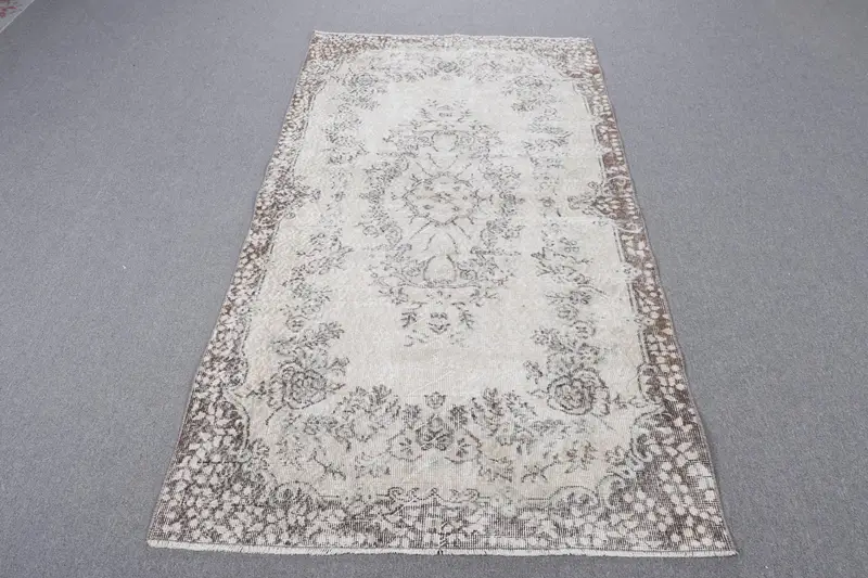 3.7x7 ft Türk Halısı, Oushak Halısı, Beyaz Bordürlü Halı Yünü - 1