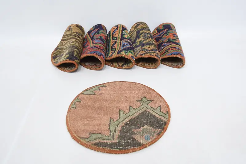 Elegante Tischsets in Braun und Bronze, hochwertiges türkisches Wolldekor