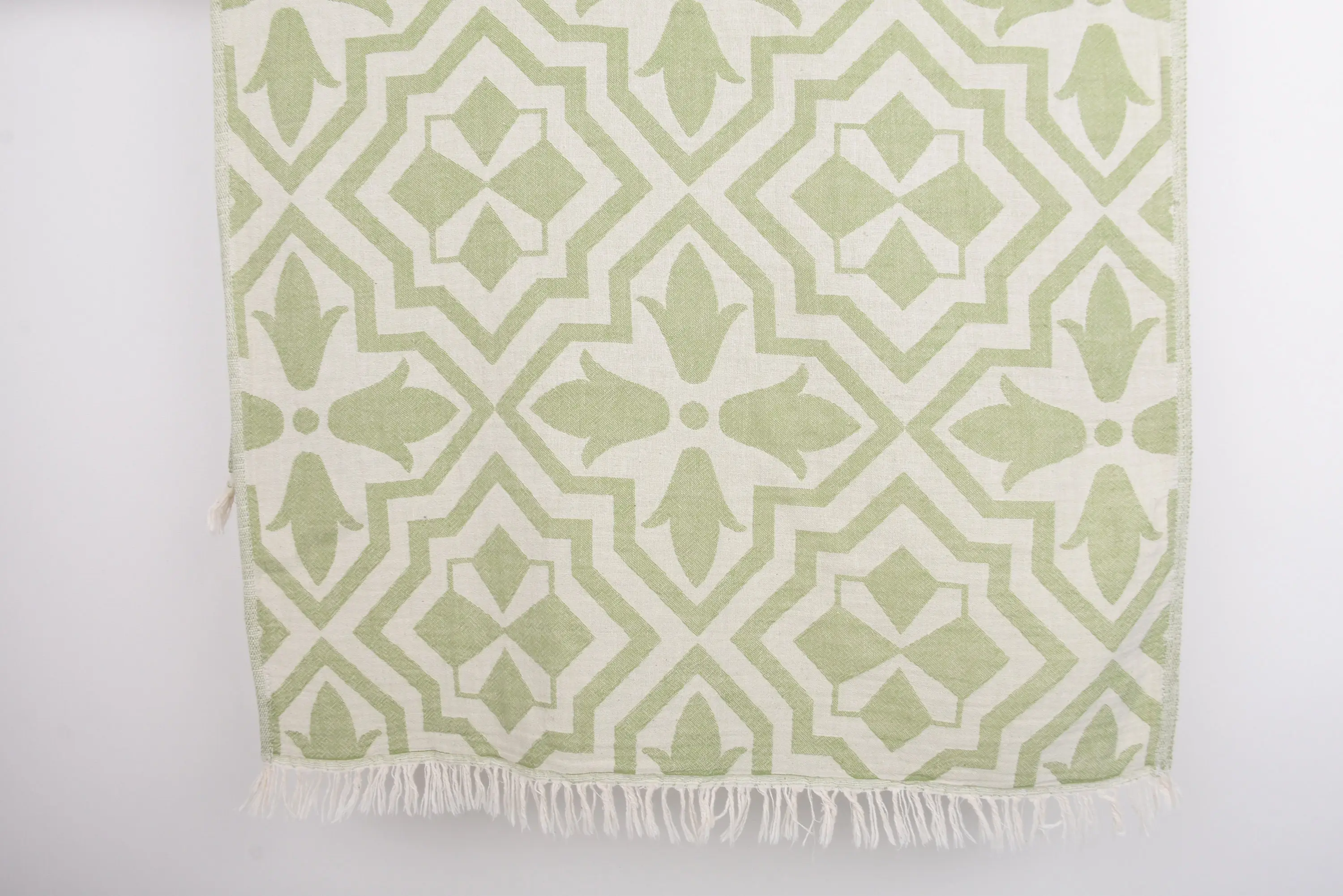 Wedding Gift Khaki Green Tulip Patterned Hand Towel, 40x24 Inches - 1