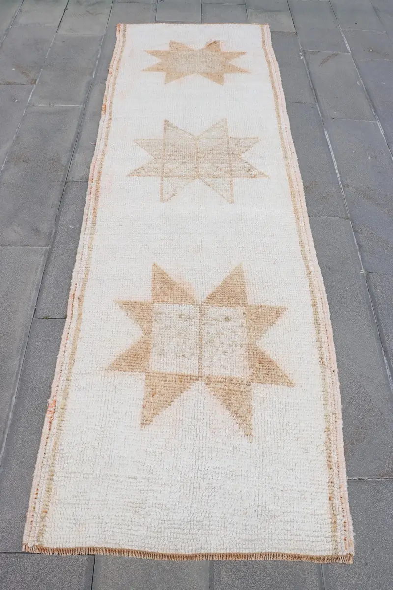 2.9x9.7 ft Rug, Turkish Vintage Runner Rug, White Herki Wool Rug - 1