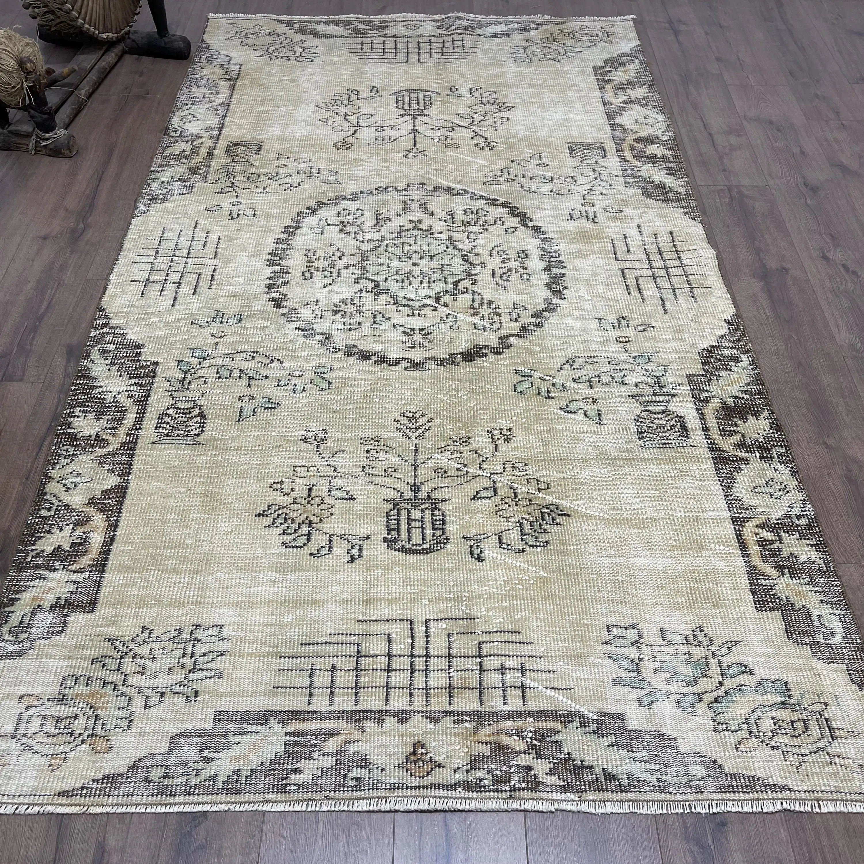 4,7x8,5 ft türkischer Vintage-Teppich, Teppich, graubrauner Teppich aus massiver Wolle - 1