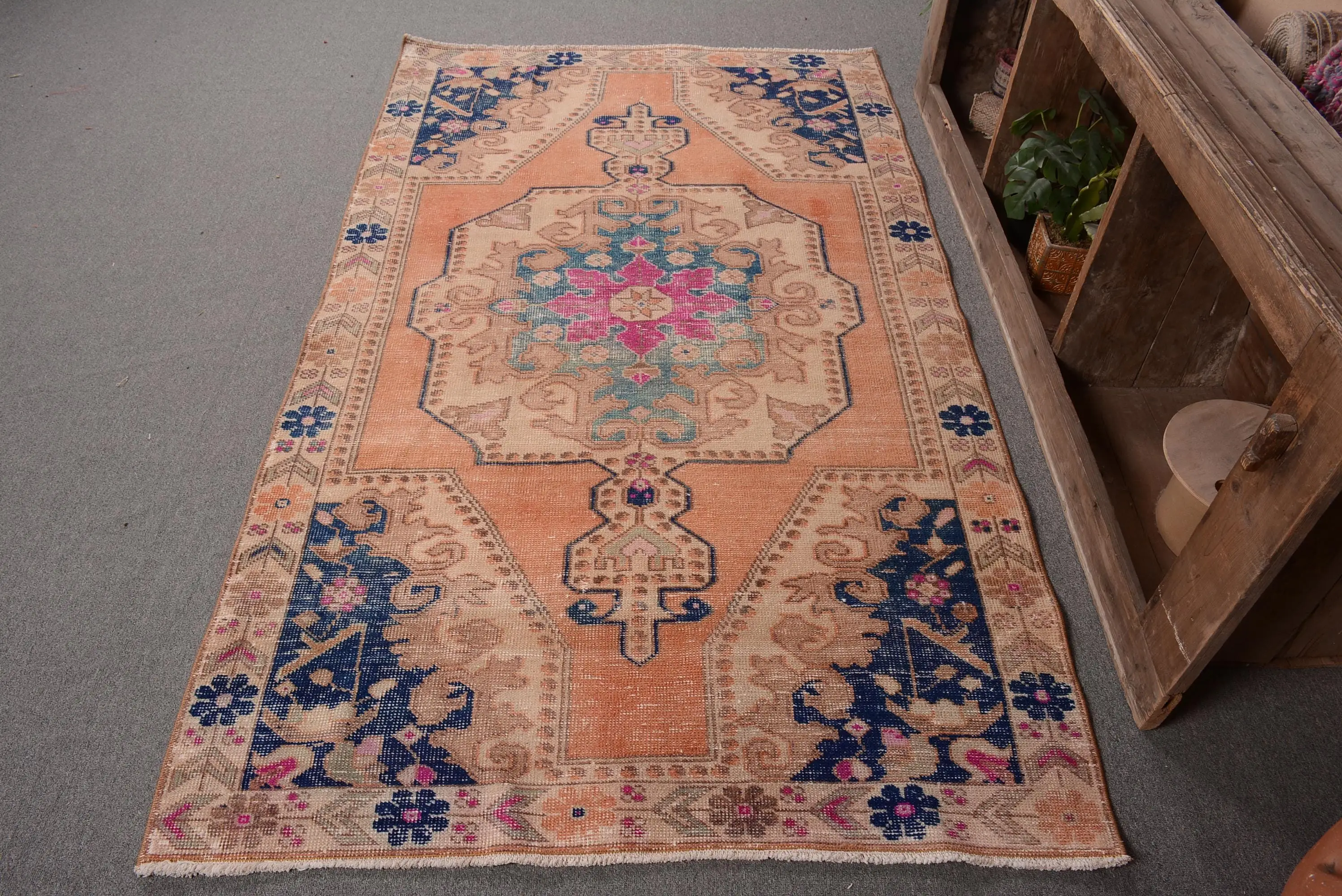 Alfombra vibrante naranja y azul, diseño de lunares de 12 x 20 cm - 1
