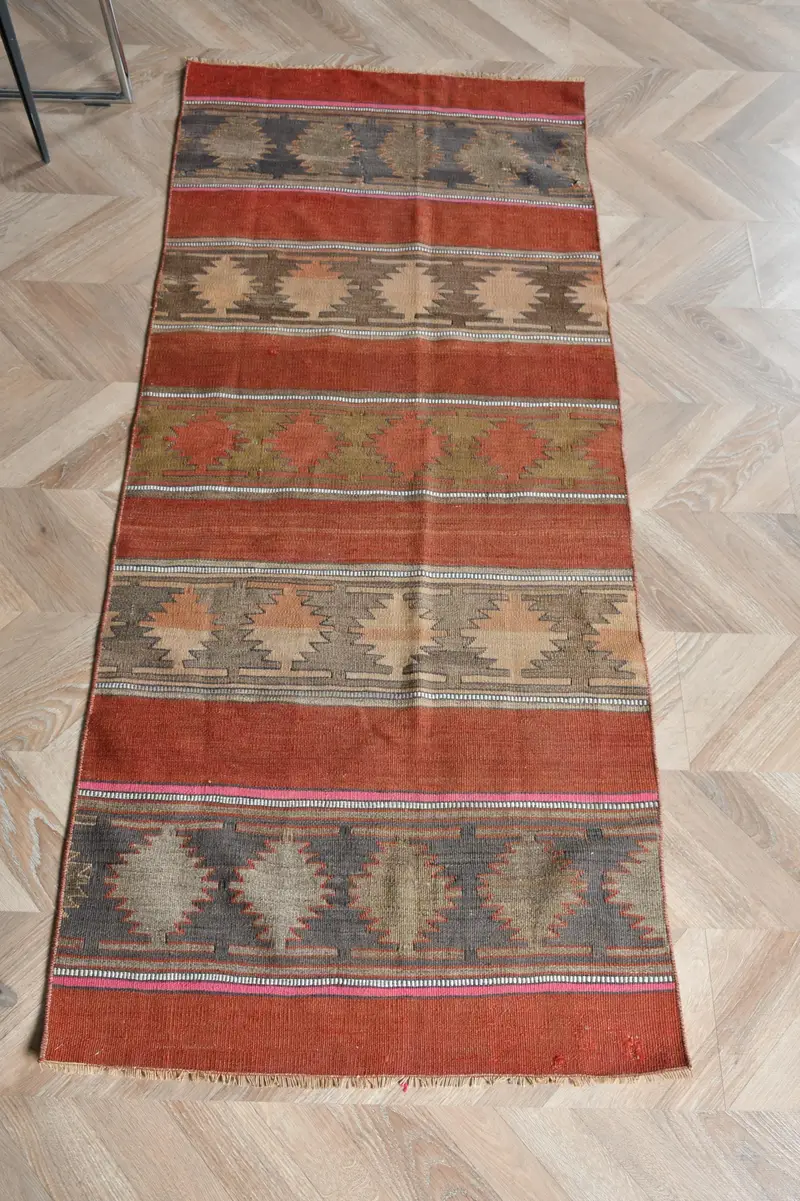 Alfombra floral roja y verde, decoración elegante de 2,3x5,4 pies