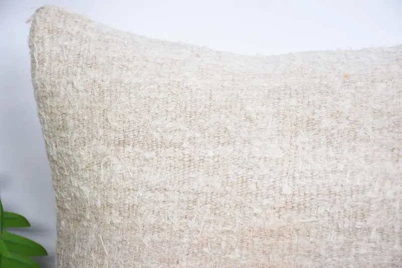 Cushion Cover, 16x16 White Cushion, Throw Kilim Pillow, Vintage Kilim Throw Pillow, Turkish Kilim Pillow, Comfy Throw Pillow - 2
