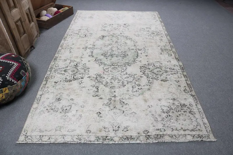 Alfombra turca vintage, alfombra Oushak de 5,2x9,2 pies, alfombra de lana maciza negra blanca - 1