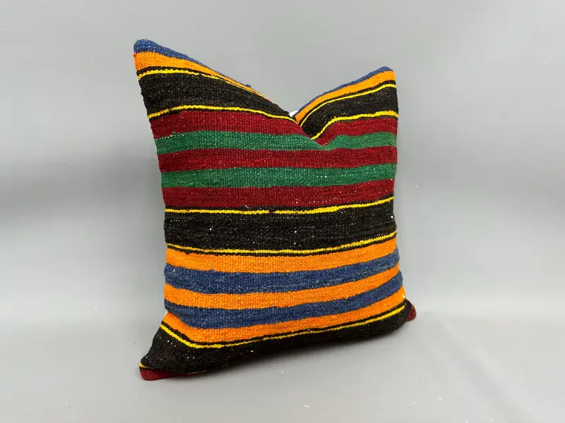 Turkish Corner Cushion Cover, Pillow Case, Kilim Cushion Sham, Vintage Kilim Pillow, 20x20 Green Pillow, Throw Kilim Pillow - 2