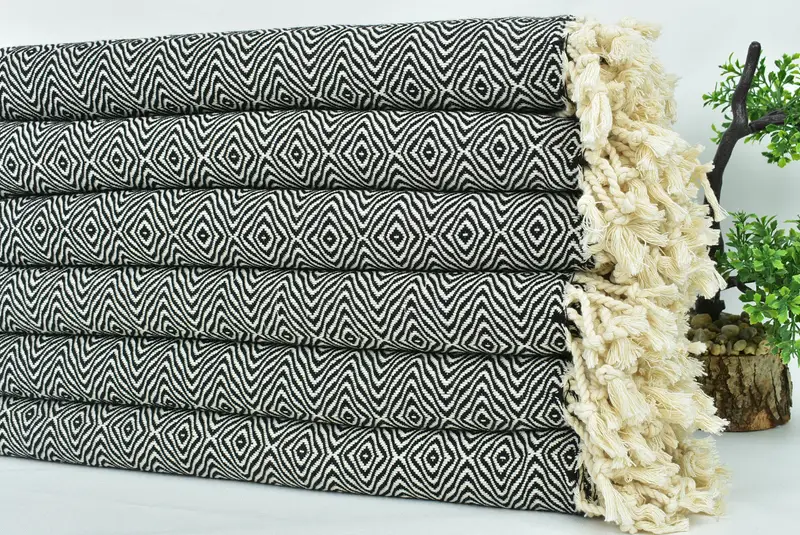 70x40 Cotton Zigzag Diamond Towel, Bridesmaid Gift, Custom Wedding Gift, Cotton towel, Valentines Day Gift, Travel Towel, Turkish Towel Personalized - 3