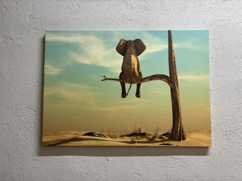 モダンな超現実的な象の木のキャンバス プリント - 抽象的なエレガンス