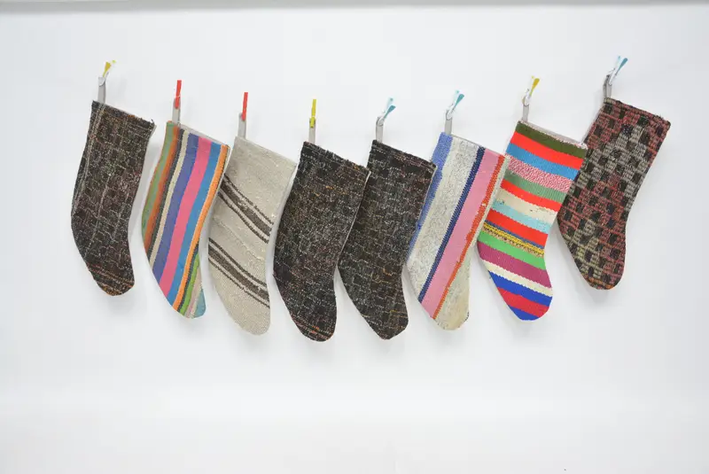 Şenlikli Noel Süsleri Deseni, 8 İnç Geniş Noel Çorabı