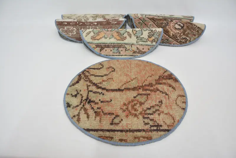 ボヘミアン ベージュ & ブラウン 35 インチ プレースマット、ミニマリスト テーブル デコレーション