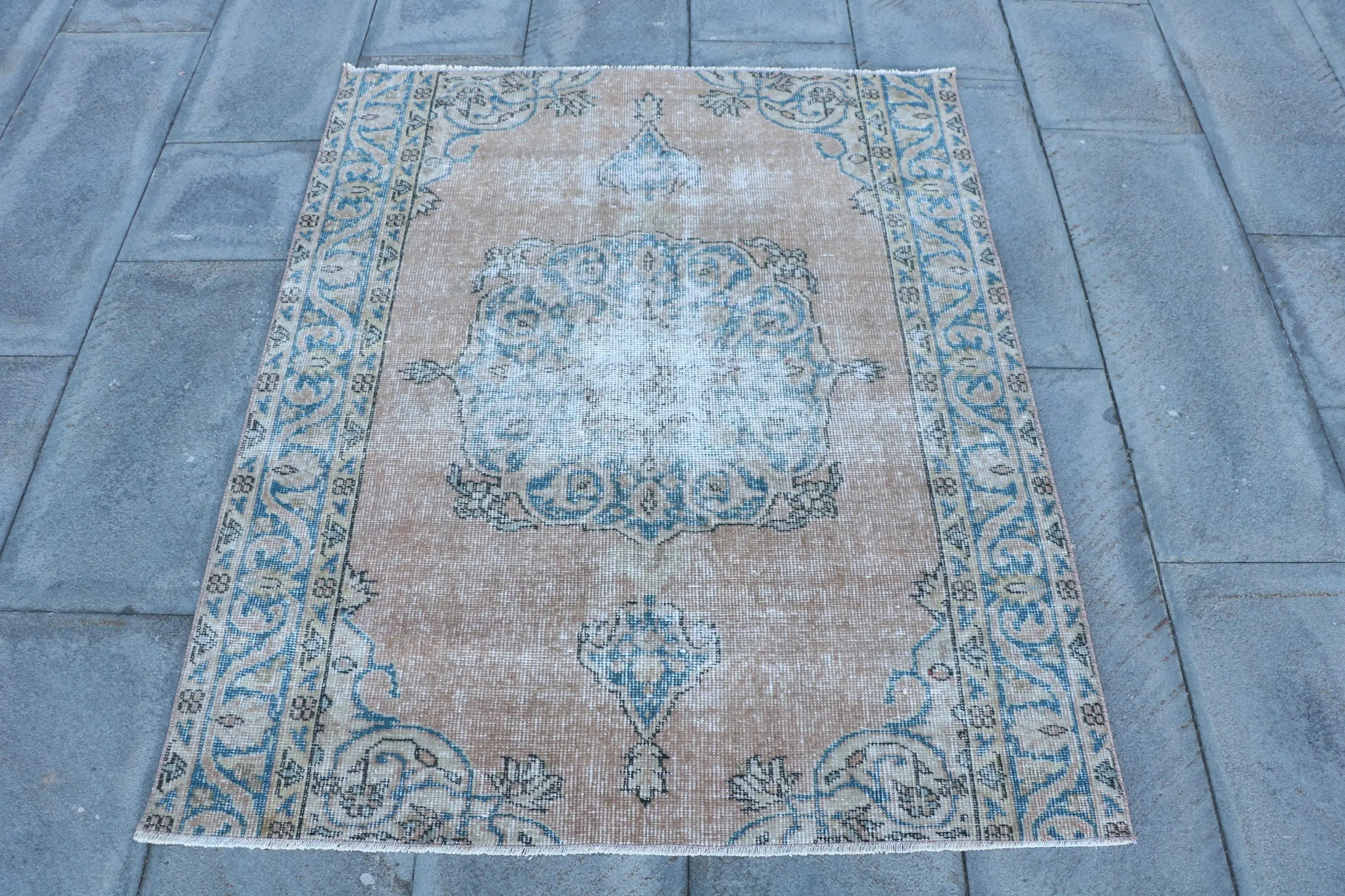 Vintage Accent Rug 3.6x4.4 ft (111x133 cm), Turkish Blue Solid Rug - 1