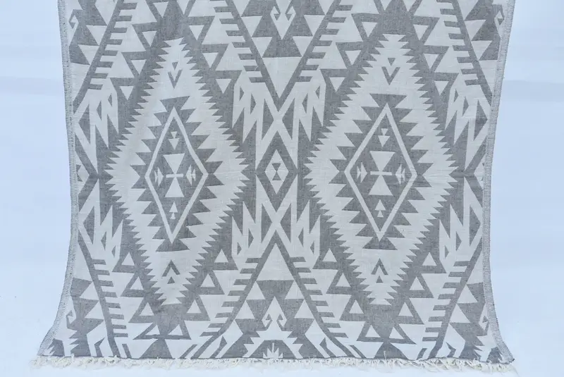 Wedding Gifts Towel, 76x40 Cotton Geometric Towel, Best Friend Gift, Beach Wedding Favor, Sand-free towel, Christmas Favors, Bridesmaid Towel - 1
