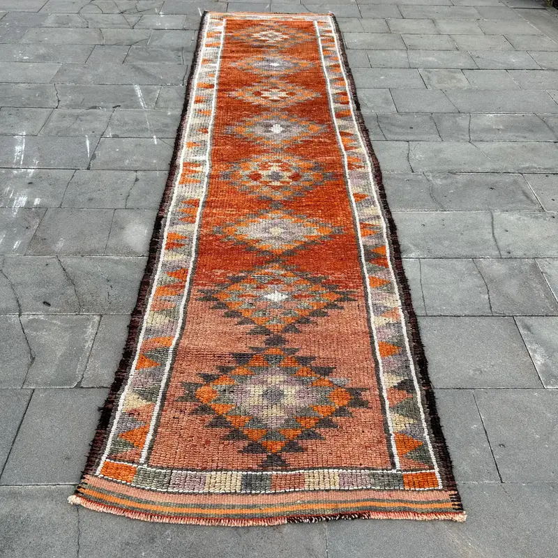 Türk Vintage Halı 3.1x12.3 ft (95x375 cm), Herki Turuncu Yün Halı - 1