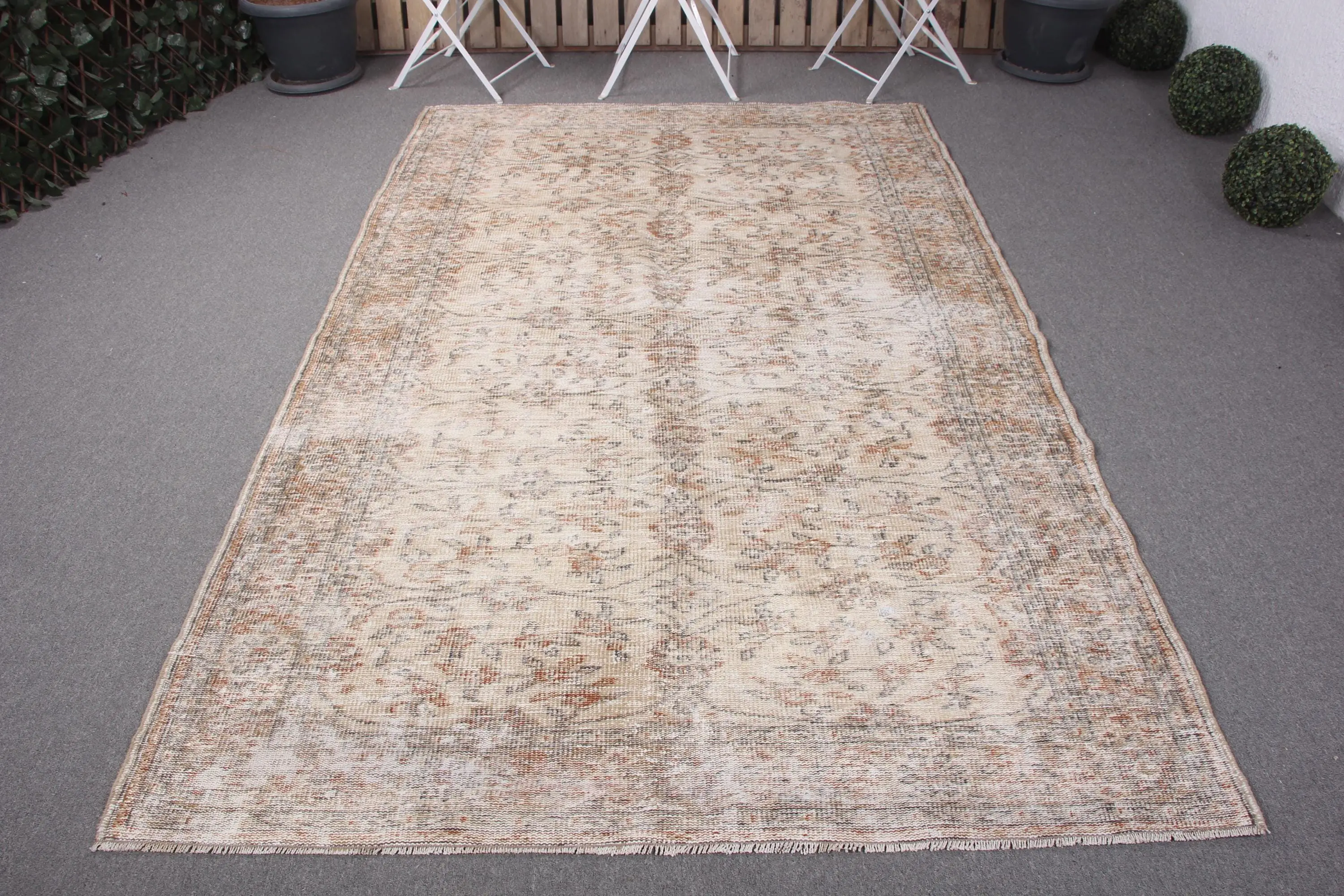 Alfombra turca de 5,3x8,6 pies, alfombra vintage grande, alfombra de lana maciza marrón - 1