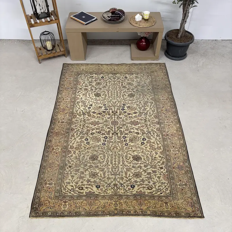4.9x7.1 ft Turkish Rug, Vintage Area Rug, Beige Brown Polka dot Wool Rug - 1