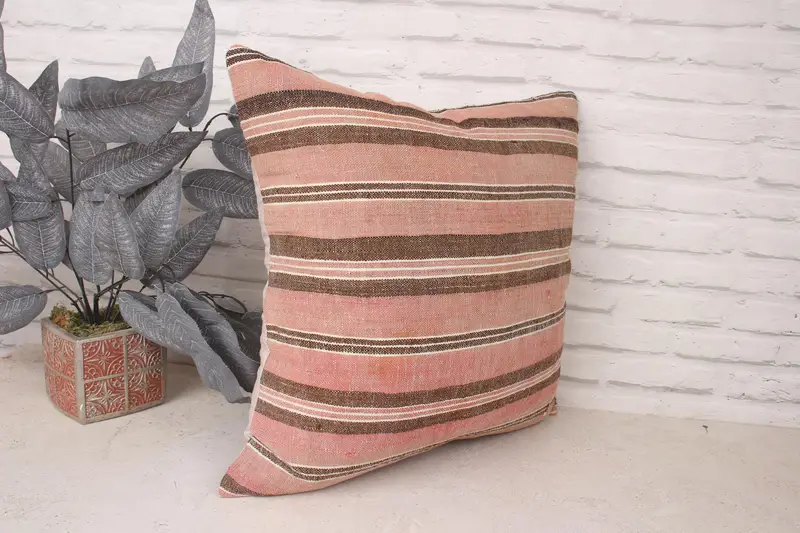20x20 Pink Pillow, Vintage Kilim Throw Pillow, Pillow Sham, Tapestry Pillow Sham, Kilim Pillow, Muted Pillow, Handmade Kilim Cushion - 3
