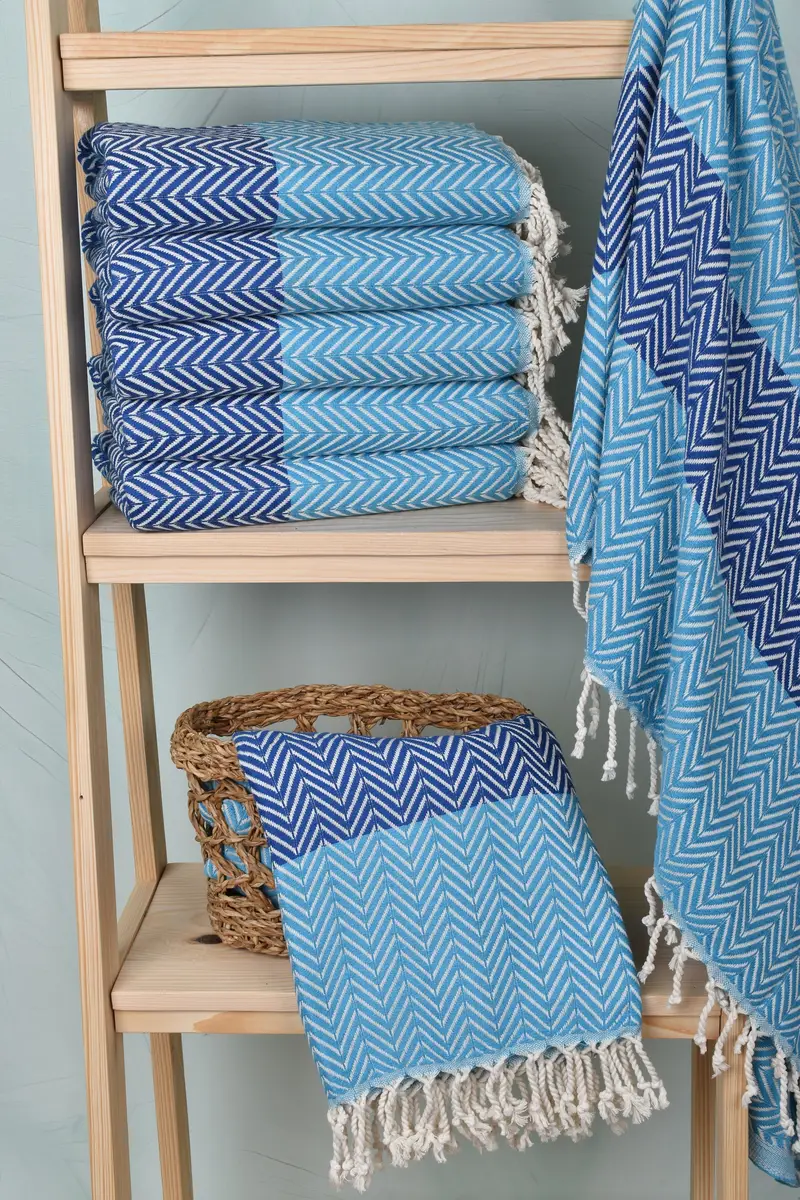 70x40 Cotton Chevron Towel, Maid Of Honor Gift, Summer Towel, Bridesmaid Gift Towel, Friends Beach Towel, Bridal Shower Gift, Custom Towel - 3