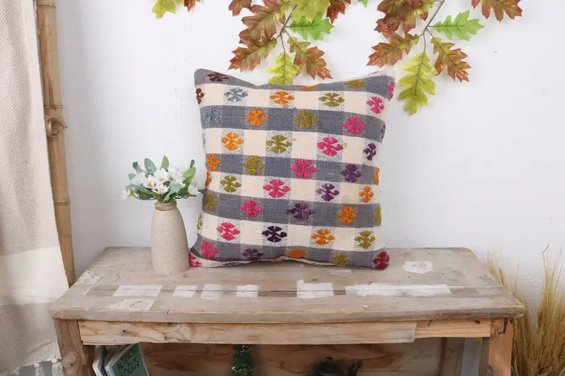Interior Designer Pillow, Bright Cushion, Accent Throw Pillow Case, Vintage Pillow, 16x16 White Pillow Sham, Boho Pillow, Pillow Case - 1