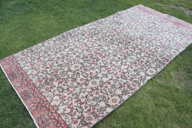Türk Vintage Halısı, 4.6x9.6 ft Oushak Halısı, Bej Kırmızı Çiçekli Yün Halısı - 1