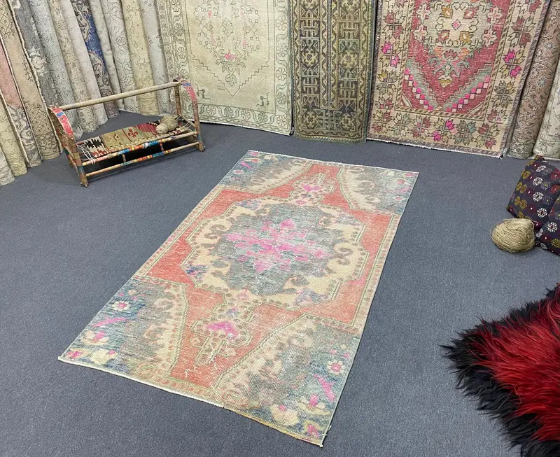 Roter und rosa Teppich, 3,5 x 6 Fuß, florales und geometrisches Design