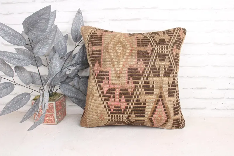 Interior Designer Pillow, 18x18 Pink Pillow Cover, Southwestern Pillow, Cushion Case, Handwoven Pillow Case, Pillow for Couch, Turkish Kilim Pillow - 1