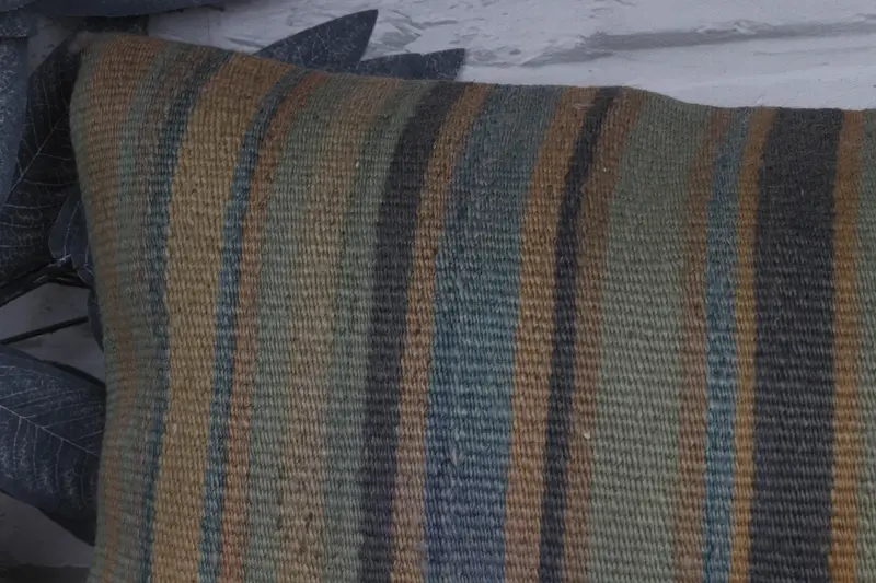 Pillow Case, 12x36 Green Pillow Cover, Vintage Kilim Pillow, Gift Pillow, Tribal Cushion, Throw Kilim Pillow, Ikat Pillow Case - 2