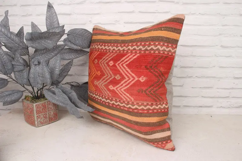 Vintage Pillow, Cushion Case, Boho Throw Cushion Cover, 20x20 Red Pillow Sham, Pillow for Couch, Vintage Kilim Throw Pillow - 4