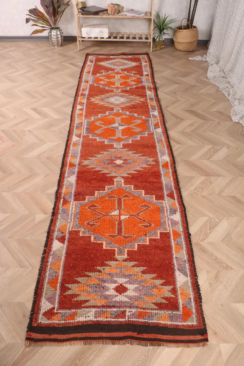 2,8x11,7 ft Vintage Läuferteppich, türkischer roter marokkanischer Teppich - 1