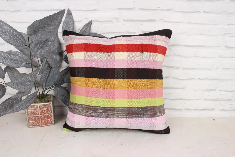 18x18 Pink Cushion Case, Kilim Pillow Cover, Ethnical Kilim Rug Pillow, Pillow Cover, Vintage Kilim Throw Pillow, Boho Throw Pillow Case - 1