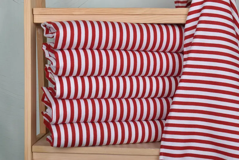 Personalisiertes Küchentuch, Brautjungferngeschenk, Baby -Jungengeschenk, Spa -Handtuch, kleine Badetücher, 40x18 Baumwollstreifenhandtuch, Urlaubstuch, Hochzeitsbevorzugungen - 2