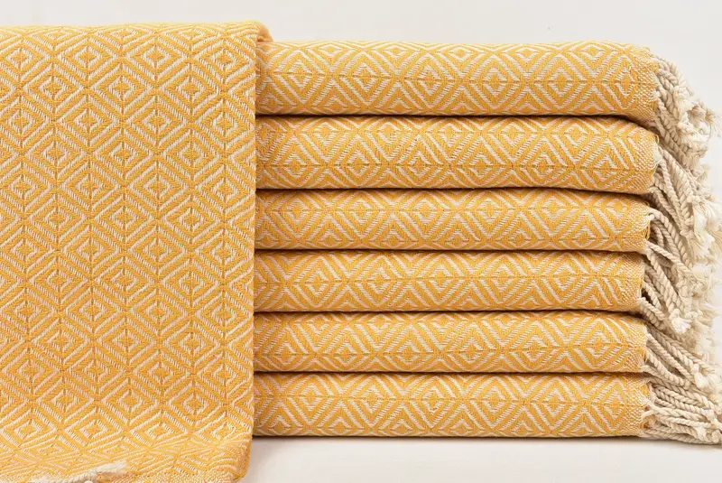 Thin towel, 70x40 Cotton Diamond Towel, Bridal Shower Gift, Sand-free peshtemal towel for the beach, Valentines Gift, Bachelorette Party Favors - 1