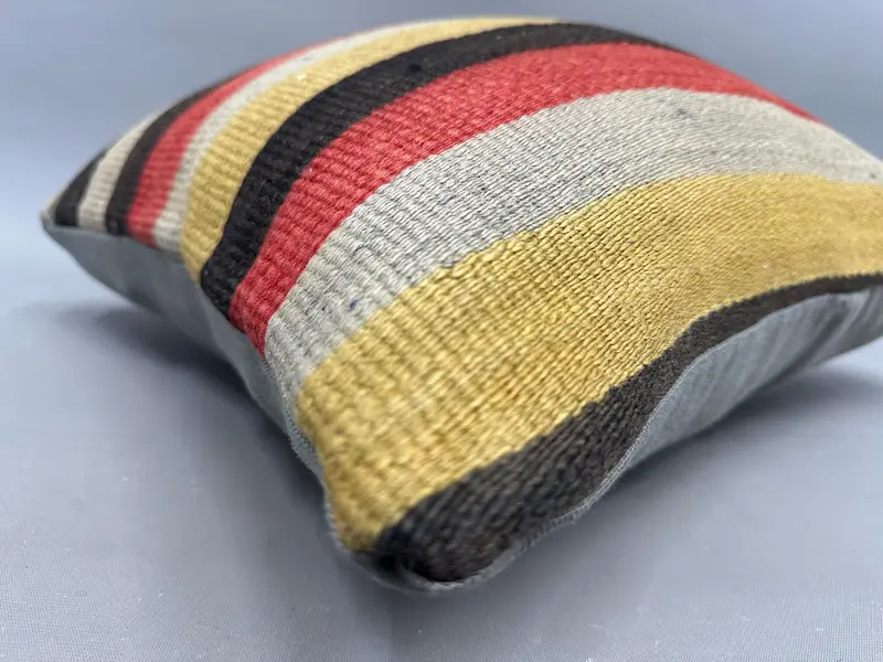 Handwoven Pillow Cover Pillow Cover, Gift Pillow, Kilim Pillow Cover, Cushion Case, Boho Pillow Sham Cover, 18x18 Red Pillow Cover - 6