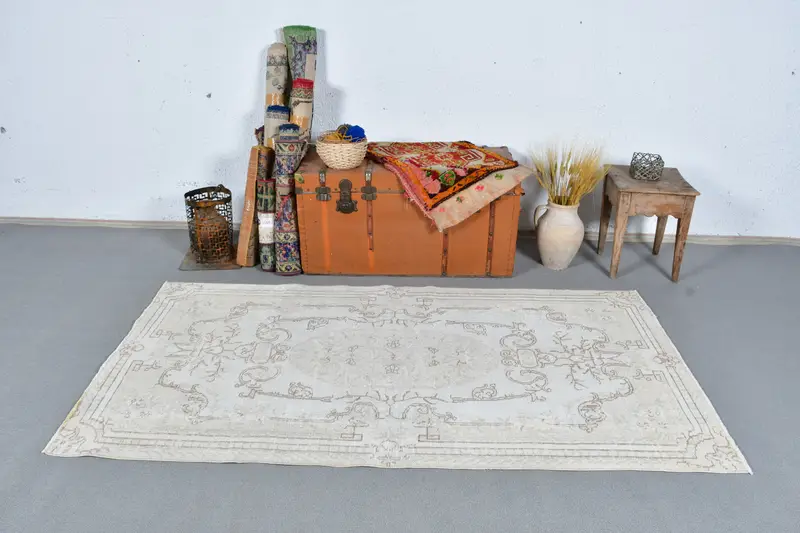 エレガントなベージュ&ブラウンチェックラグ、3.7x7.1フィート