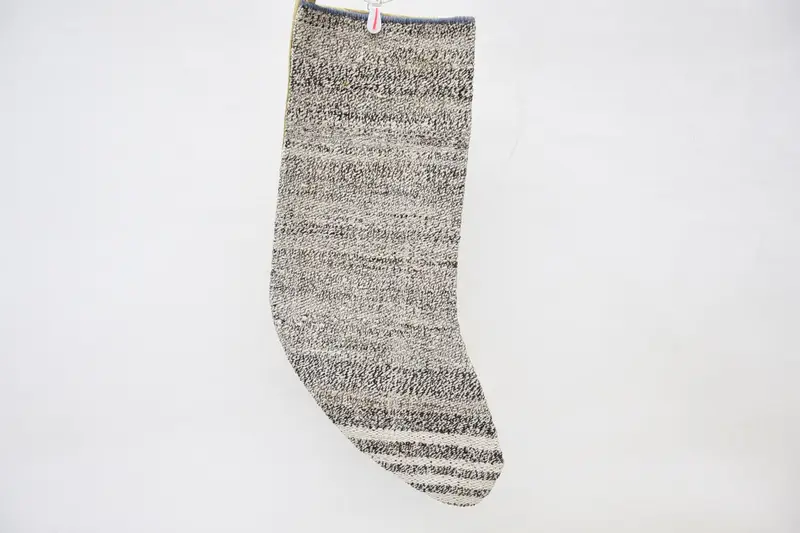 Brauner und beige Weihnachtsstrumpf, festlicher Weihnachtsstrumpf