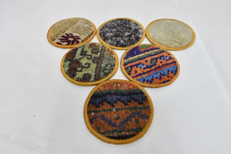 Böhmische runde Untersetzer, rutschfeste Untersetzer in Grün und Bronze