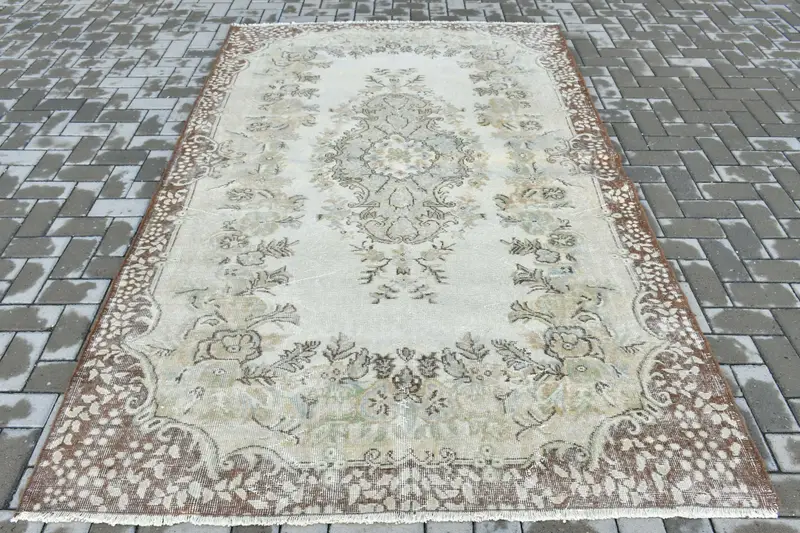 5.6x8.7 ft Halı, Vintage Türk Halısı, Oushak Kahverengi Çiçekli Halı - 1