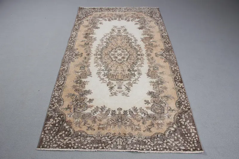 オレンジ アニマルプリント ラグ 3.7x6.8フィート エレガントな装飾