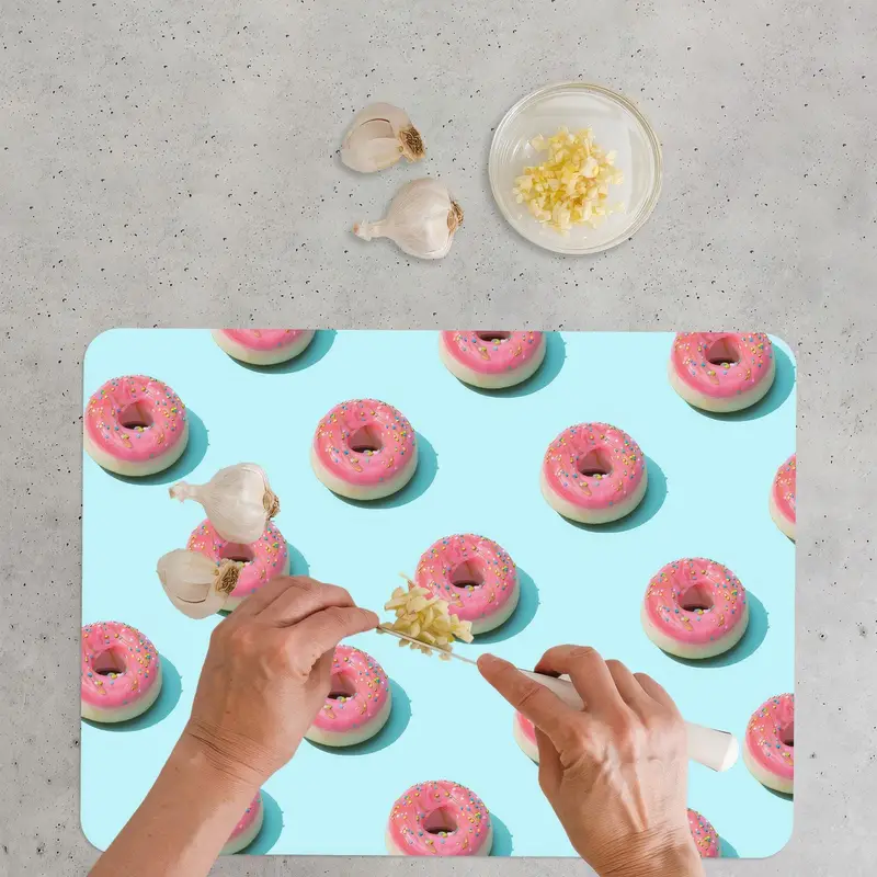 Şeker Baskılı Cam Kesme Tahtası, Pembe Donut Tasarımı, Mutfağın Temeli